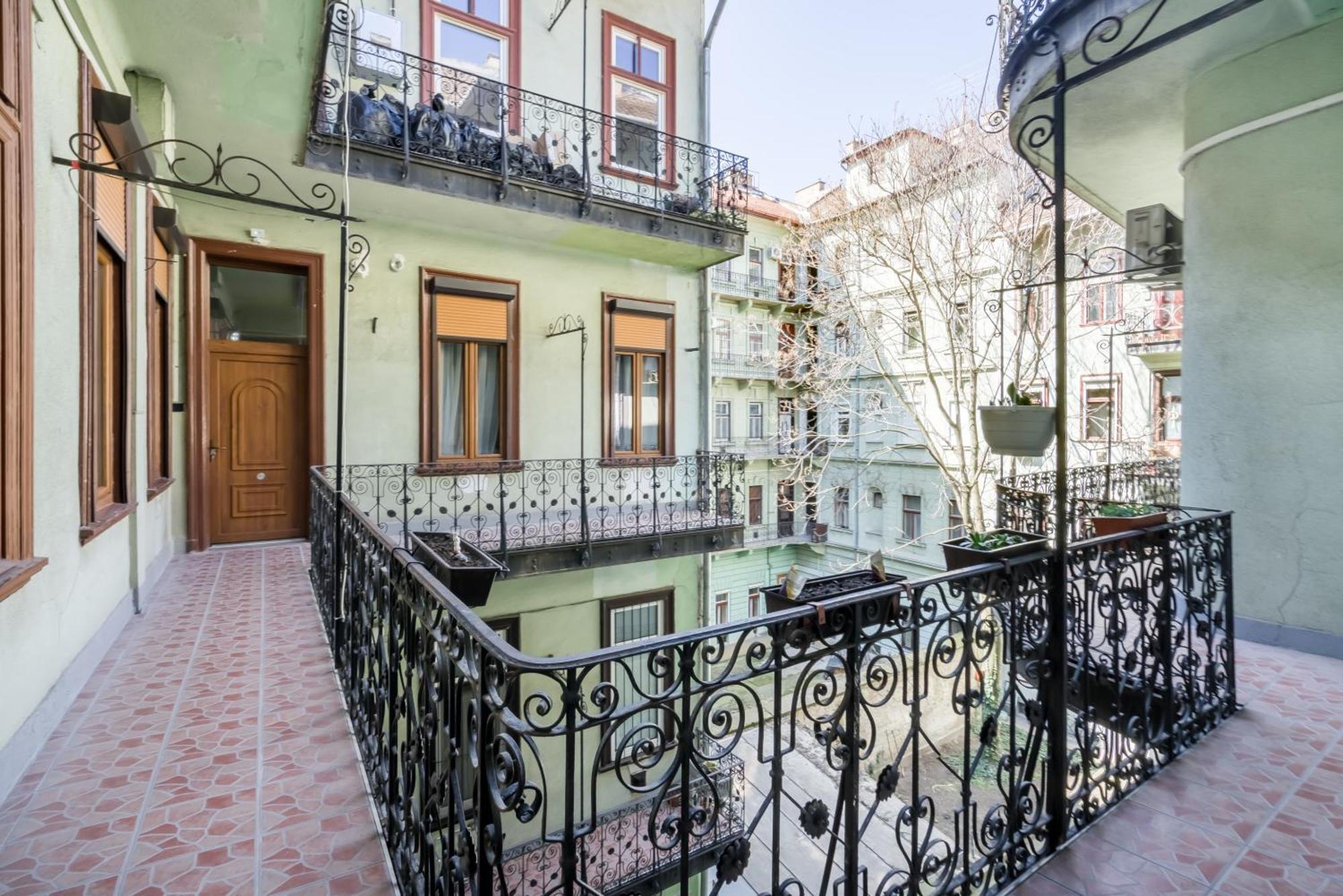 Apartment Downtown Budapest Ferenc 42 Экстерьер фото